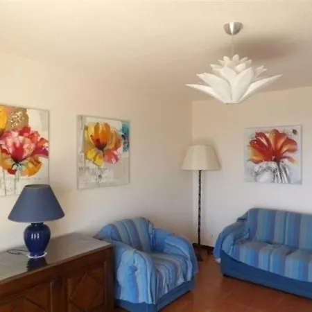 Apartment Belle Avec Piscine En Bord De Mer *